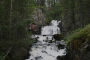 Водопад в Карелии
